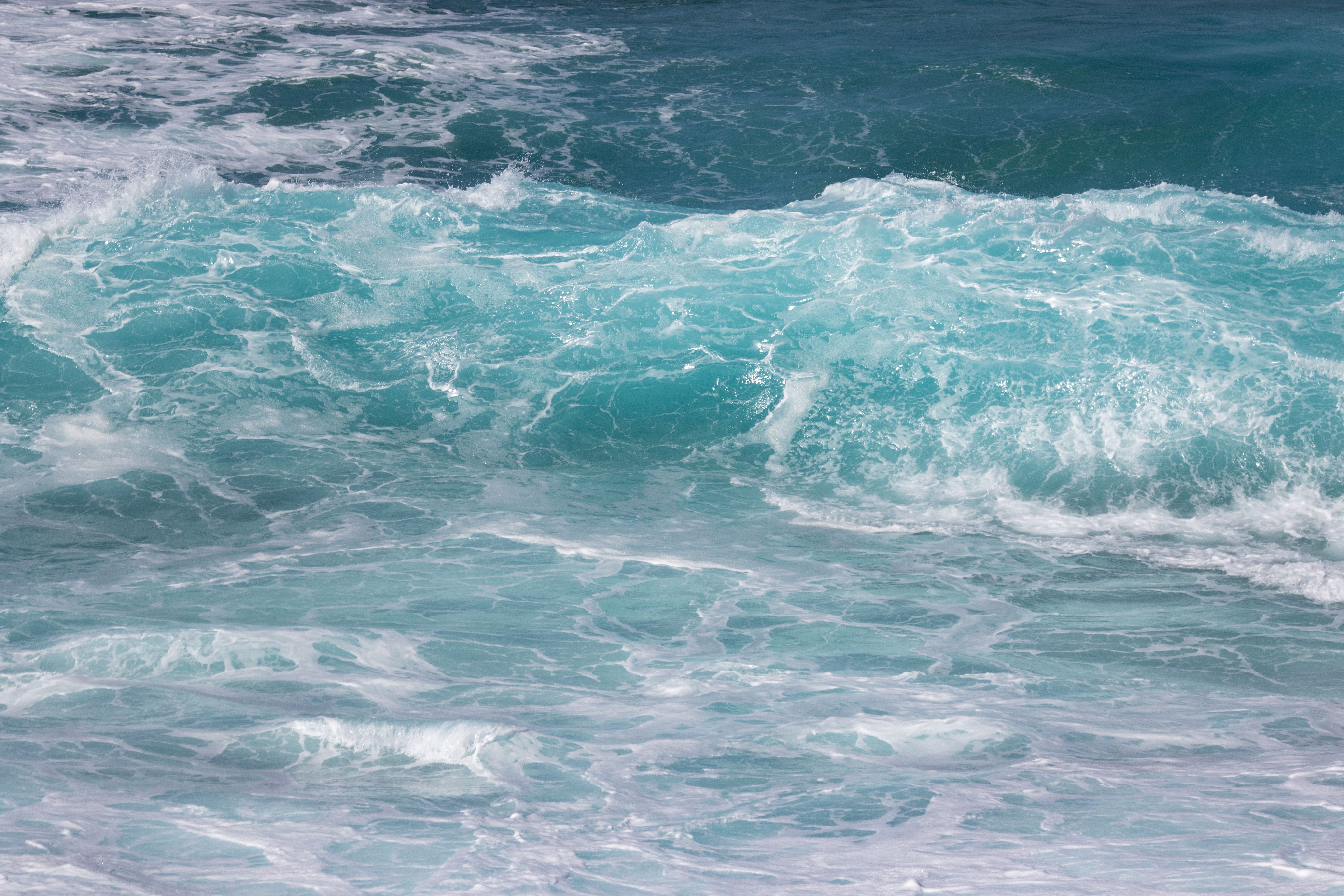 Ocean surface, ocean waves